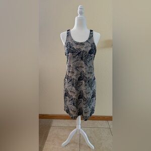 Leaf Print Sleeveless Dress